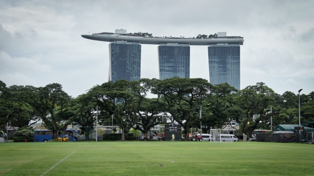 Bâtiment futuriste à Singapour
