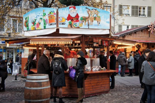 Les chalets du marché de Noël de Mulhouse