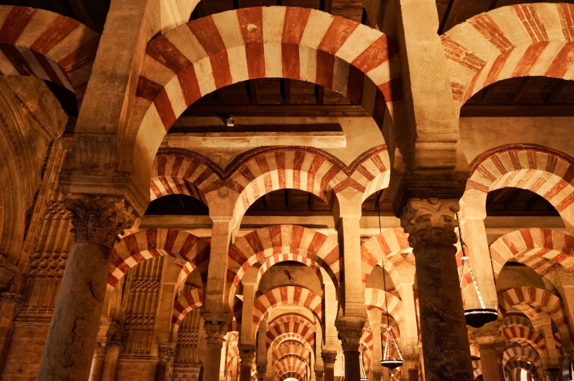 Les piliers de la mosquée-Cathédrale de Cordoue